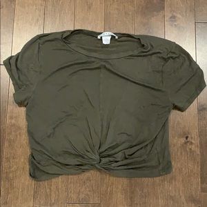 twist front crop top